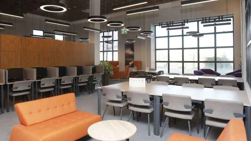 Arnavutköy'de akıllı kütüphane deneyimi!