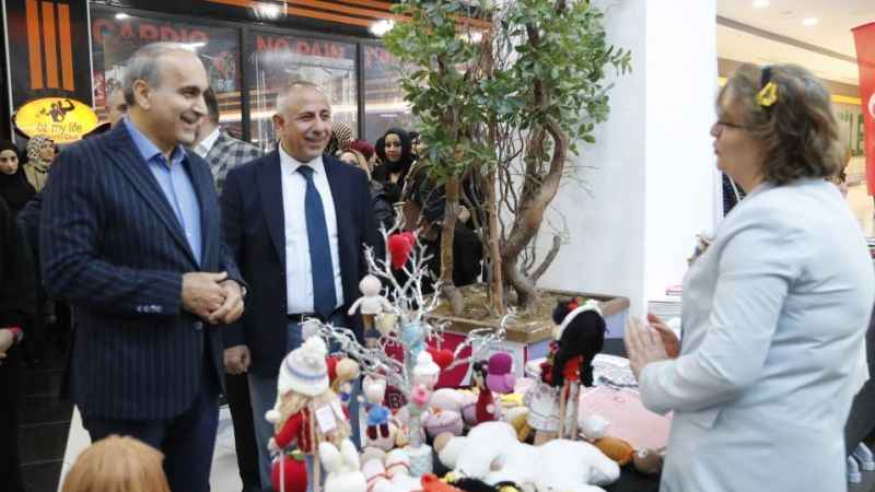 Arnavutköy'de ev yapımı lezzetler görücüye çıktı