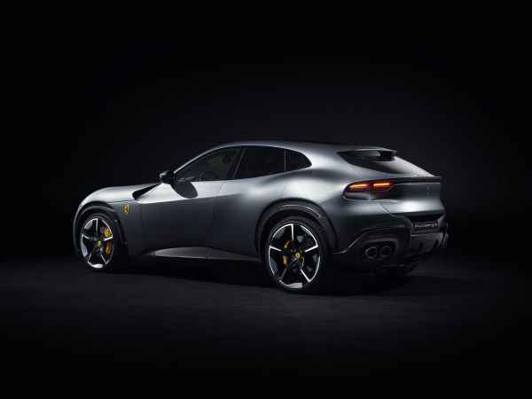 Ferrari'ye İki Ödül Birden