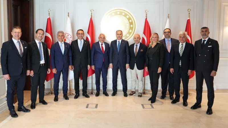 TFF Başkanı Mehmet Büyükekşi'den, İçişleri Bakanı Ali Yerlikaya'ya ziyaret