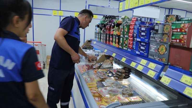 İnsan sağlığı hiçe sayıldı, tarihi geçmiş ürünler satışa çıkartıldı