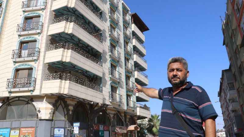 Deprem bölgesinde görünümüyle tedirgin ediyor ancak hikayesi bambaşka