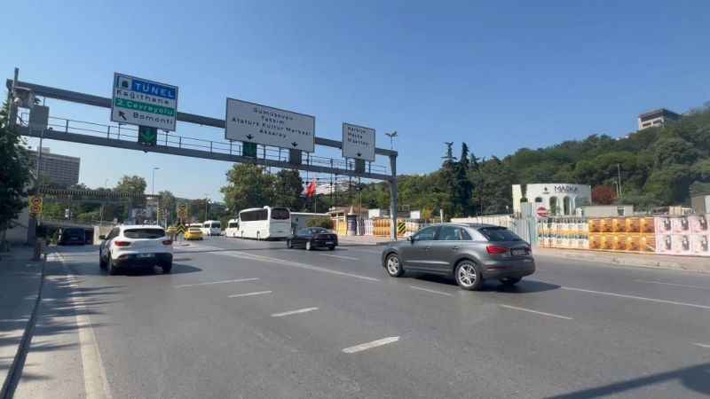 Durdurulan Levazım Tüneli, sürücülere yılda yaklaşık 300 milyon lira kaybettiriyor