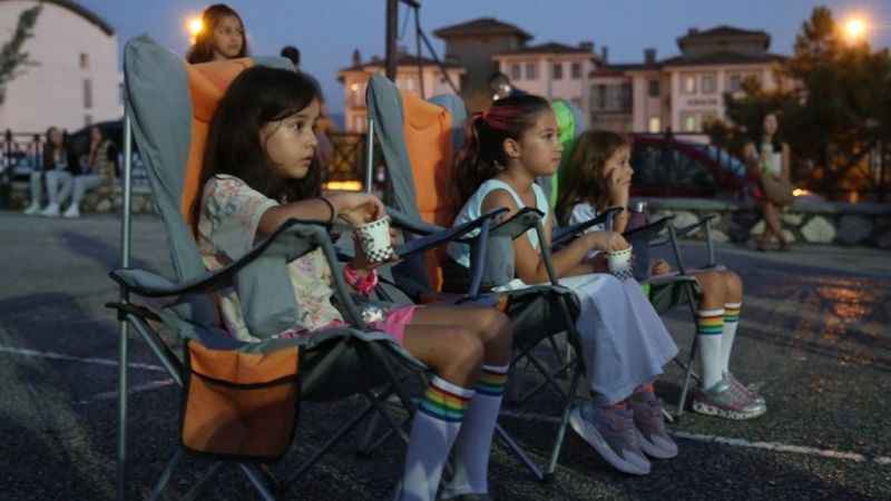 Çocuklara yaz sineması başlıyor