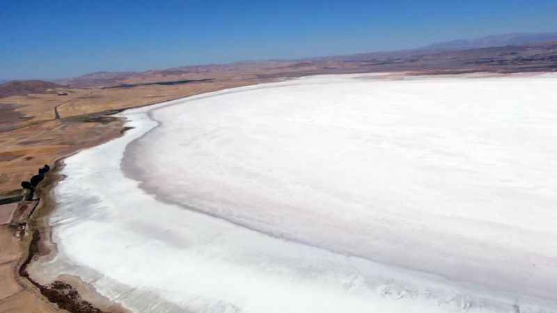 Suyu gitti, tuzu kaldı