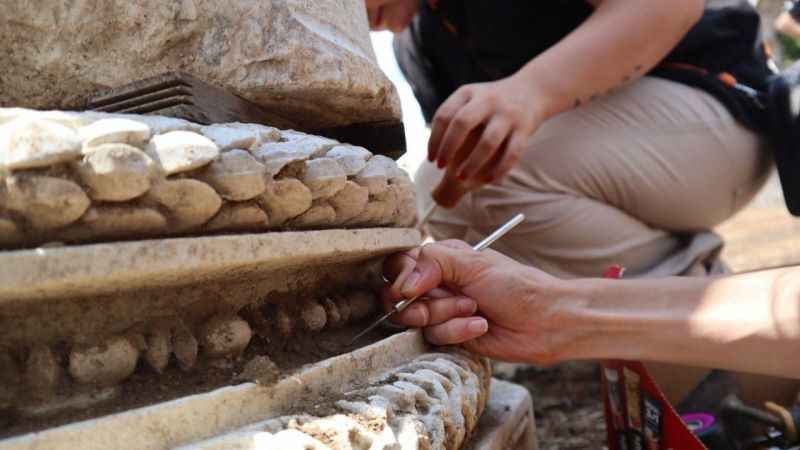 Konuralp'te tarih gün yüzüne çıkıyor