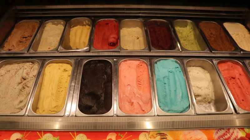 Dondurmada ‘süt tozu’ ve ‘tatlandırıcı’ oyunu