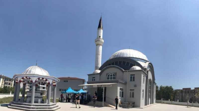 Alikahya İmam-ı Rabbani Cami yeni görünümüne kavuştu