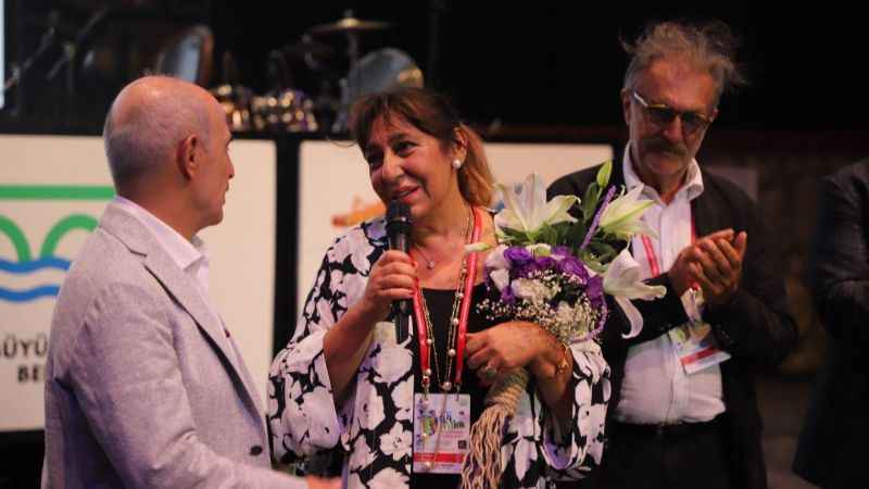 Büyükçekmece'de düzenlenen festivalde ödül zamanı