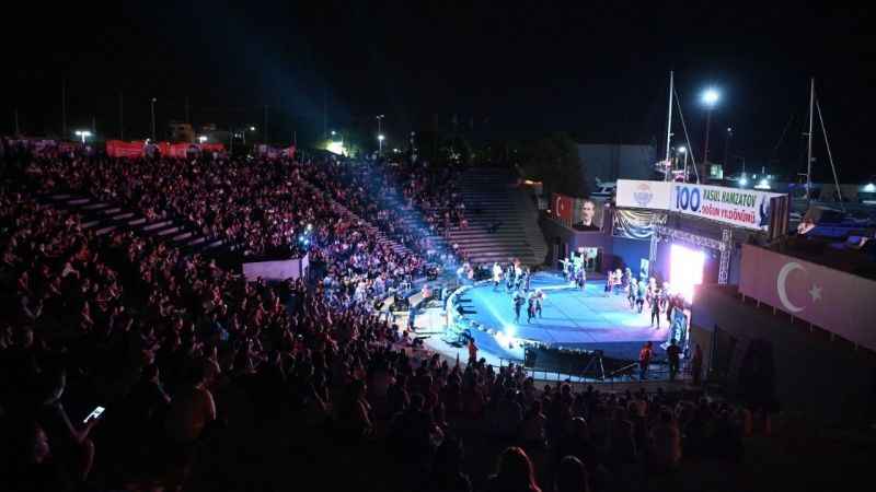 Dağıstan Halk Dansları Yalova’da beğeni topladı