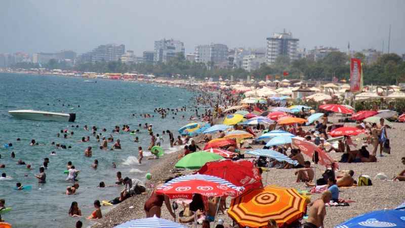 Eyyamıbahur Antalyalıları da bunalttı