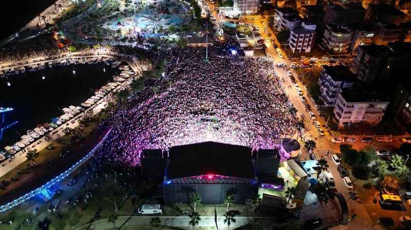 Aliağa Sanat Günleri’nde nostalji rüzgârı