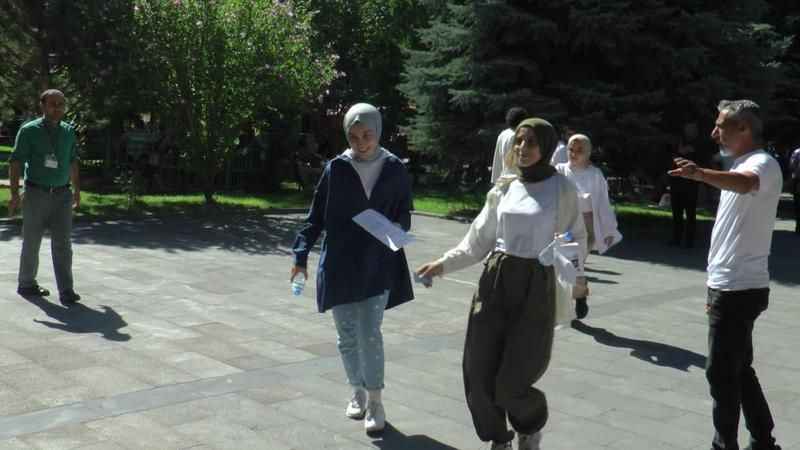 KPSS Öğretmenlik Alan Bilgisi Testi başladı