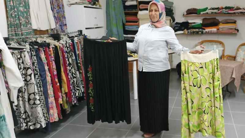 Çocuklarına çeyiz için başladı, 10 yıldır terzilik yapıyor