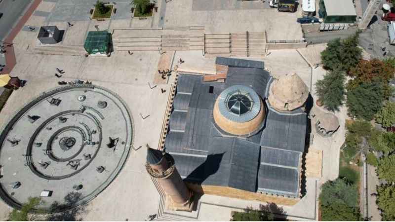 Cacabey Medresesi drone görüntüsüyle hayran bıraktı