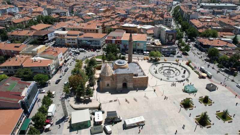 Cacabey Medresesi drone görüntüsüyle hayran bıraktı