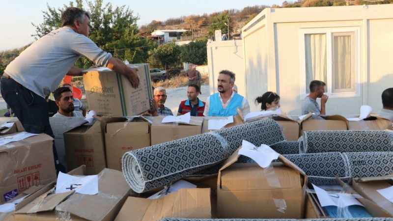 Manisa Büyükşehir Belediyesi orman yangınının yaralarını sarıyor