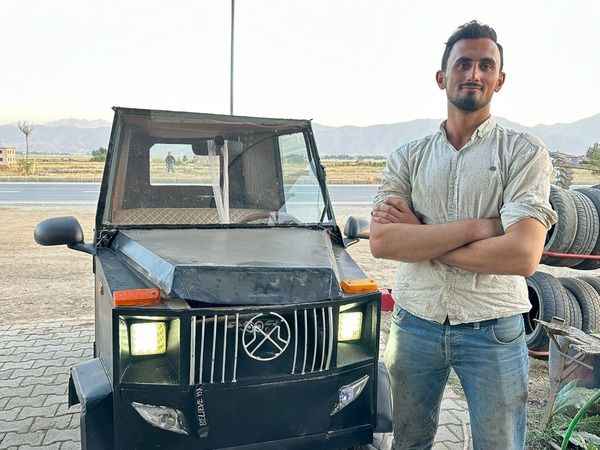 Mercedes alamayınca kendi arabasını yaptı