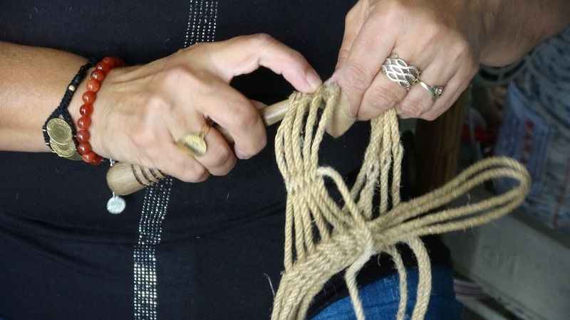 Kocasından öğrendiği meslekle 6 ülkeye ihracat yapıyor