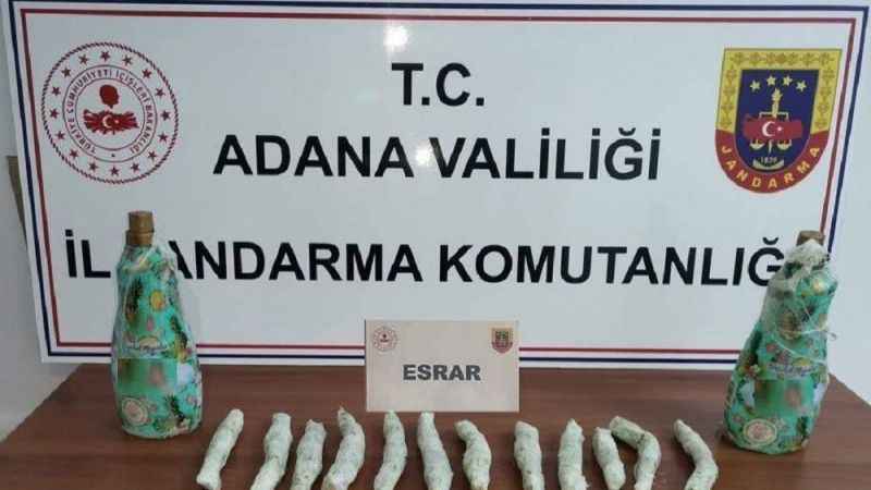 Deterjan kutusundan 20 paket esrar çıktı