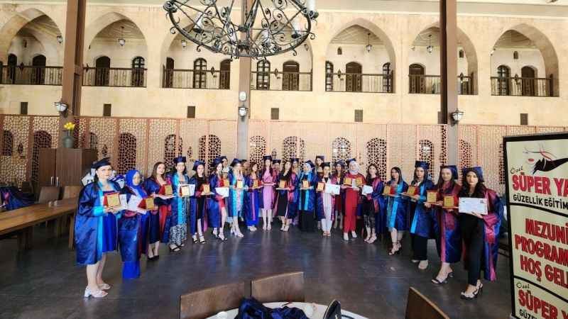 Güzellik uzmanları Şirehan’dan geçti