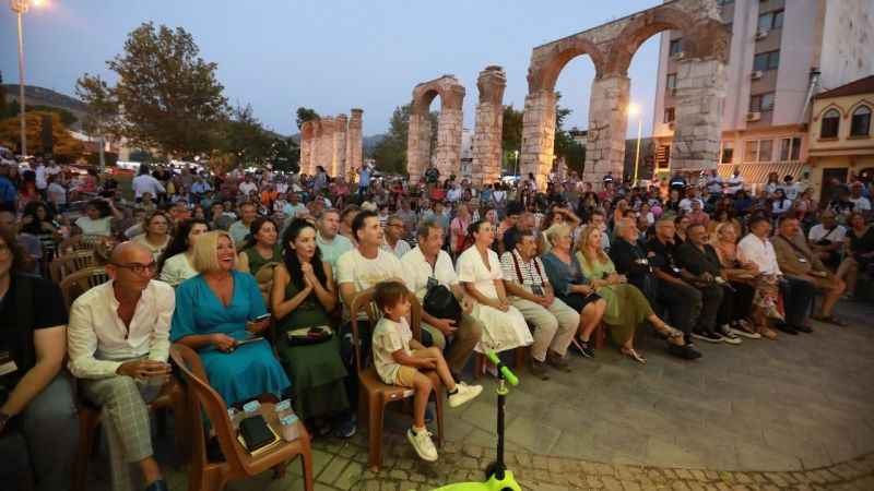 Efes Tiyatro Festivali başladı