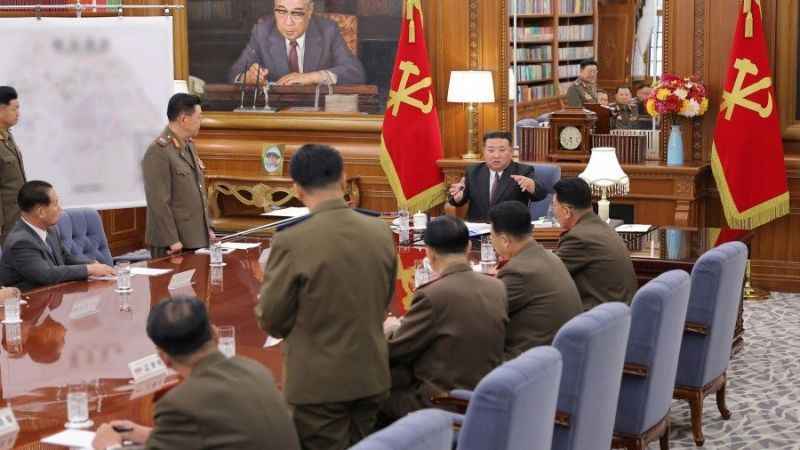 Savaş hazırlıklarını "saldırganca" hızlandırma talimatı