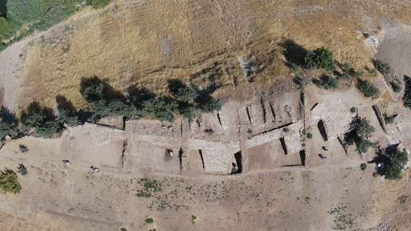 Sebeterias Kalesi gün yüzüne çıkıyor