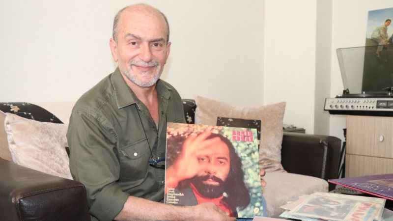 10 yıldır biriktirdiği arşivinde 350 bin eser bulunuyor