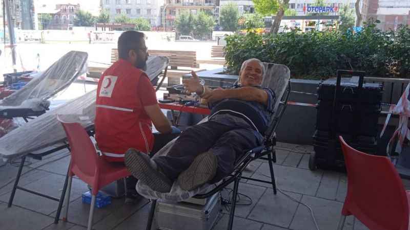 Dünya rekortmeni kan bağışçısı