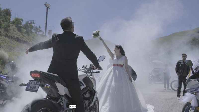 Erzurum’da motosikletli düğün alayı