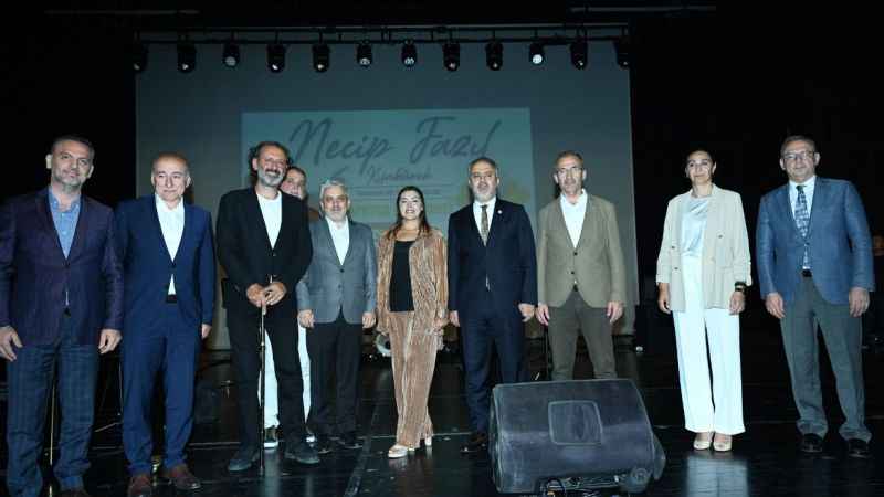 Üstat Necip Fazıl, Bursa'da şiirleriyle anıldı