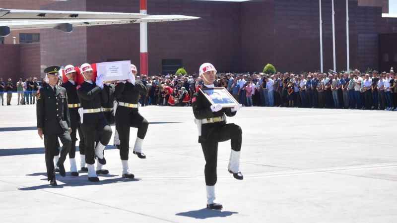 Şehit Uğur Özdemir'in naaşı memleketi Gaziantep'e getirildi
