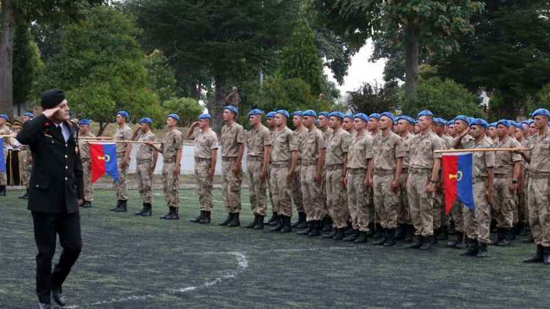 Bin 582 komando dualarla mezun oldu