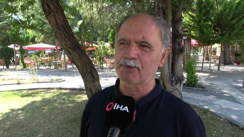 Hz. İsa ve havarilerinin figürleri cami kubbesinde