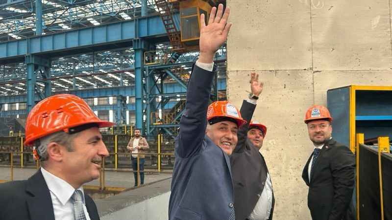 KARDEMİR işçilerine 3 bin lira zam