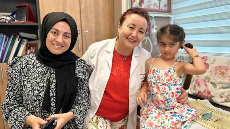 Komada geldiği hastaneden yürüyerek çıktı