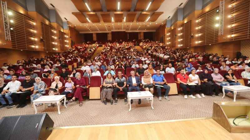 Evlilik Okulu´nda eğitim gören 312 çift sertifikasını aldı