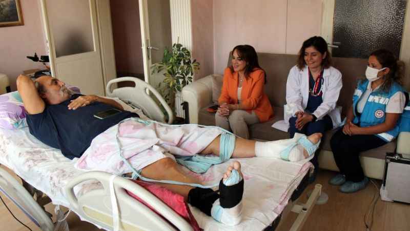 Hastaneye gelemeyene video konferansla muayene