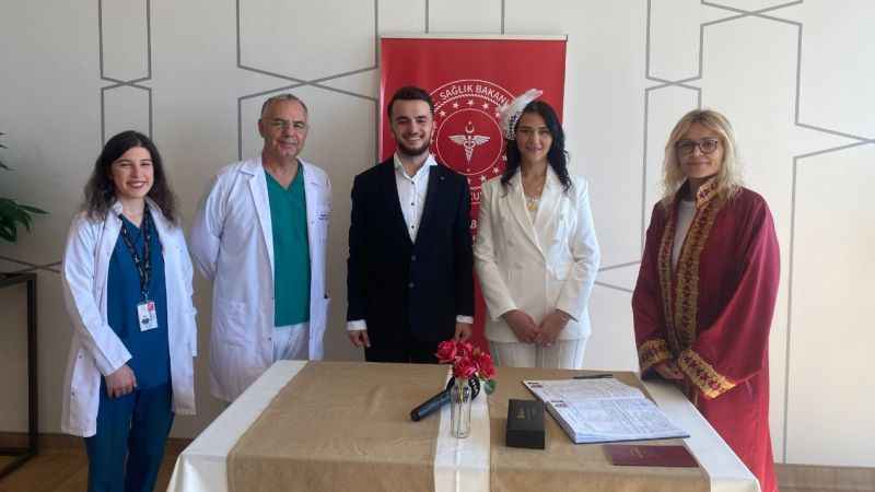 Damat taburcu olamadı, nikah hastanede kıyıldı