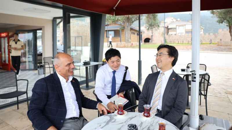 Japon Başkonsolos Hereke Kalesi'ne hayran kaldı