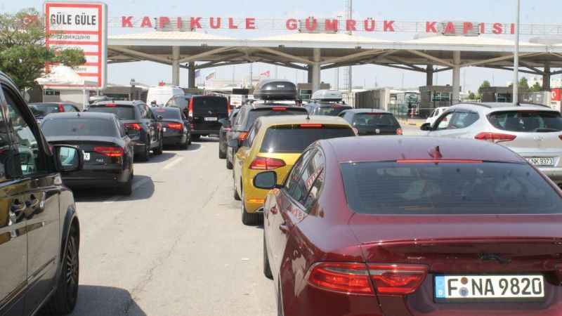 Bu yıl gelen gurbetçilerin sayısı zirveye ulaştı