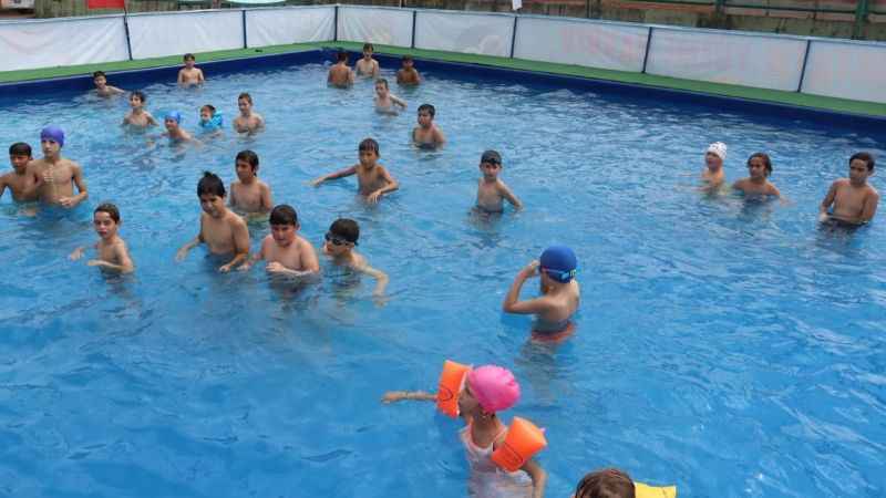 Denize gidemeyen çocuklar için portatif havuz