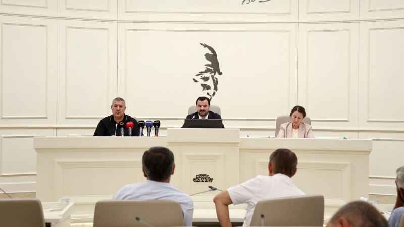 Gaziantepli depremzedelerin ücretsiz ulaşım süresi uzatıldı