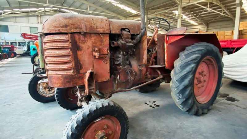 Antika traktör koleksiyonu yaptı, hedefi müze kurmak