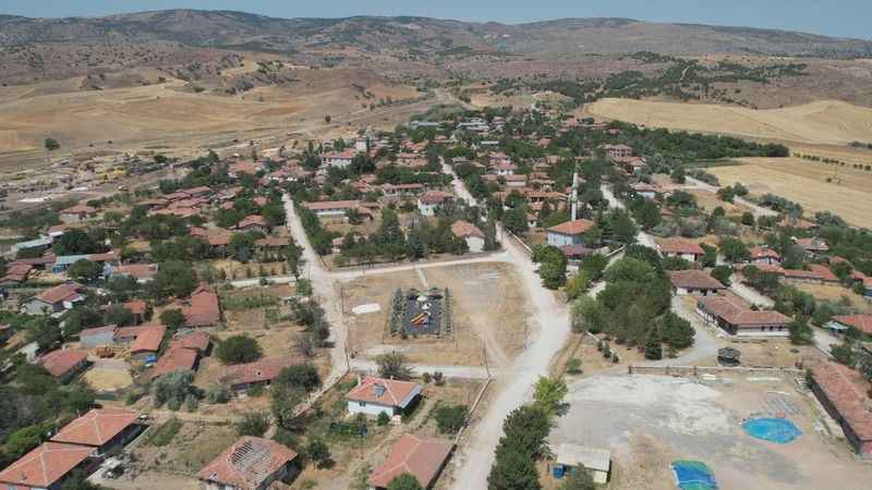 Bu köyün ismiyle başı dertte!