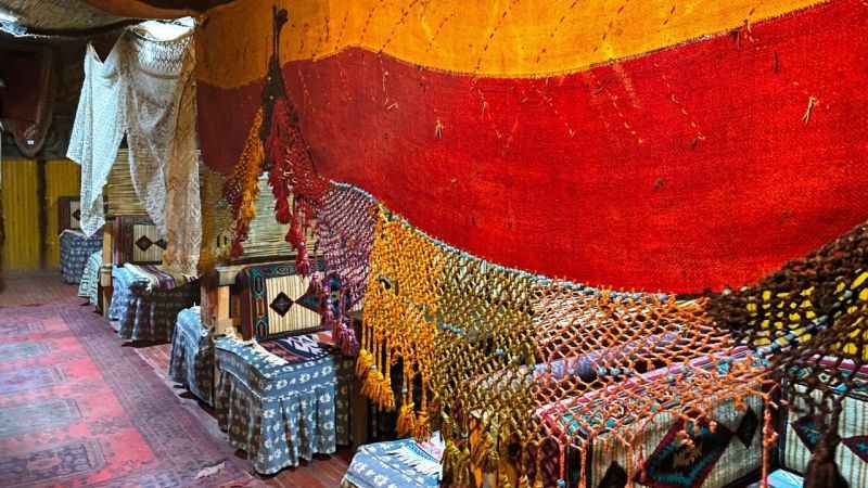 Tarihi konaktaki otantik kafe geçmişe götürüyor