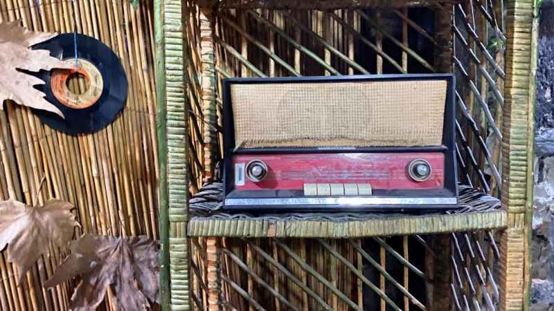 Tarihi konaktaki otantik kafe geçmişe götürüyor