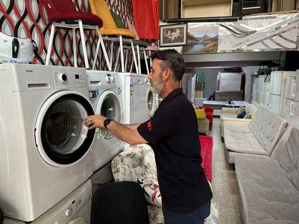 Üniversite kazanan öğrencilere 'İkinci el eşya' uyarısı