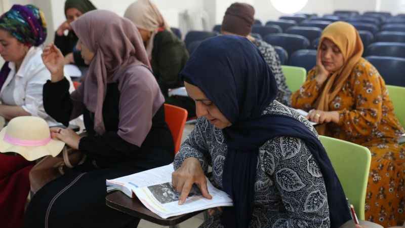 Bir annenin down sendromlu kızı için fedakarlığı